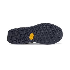 NEW BALANCE HIERRO V6 Homme Black spruce avec timberwolf